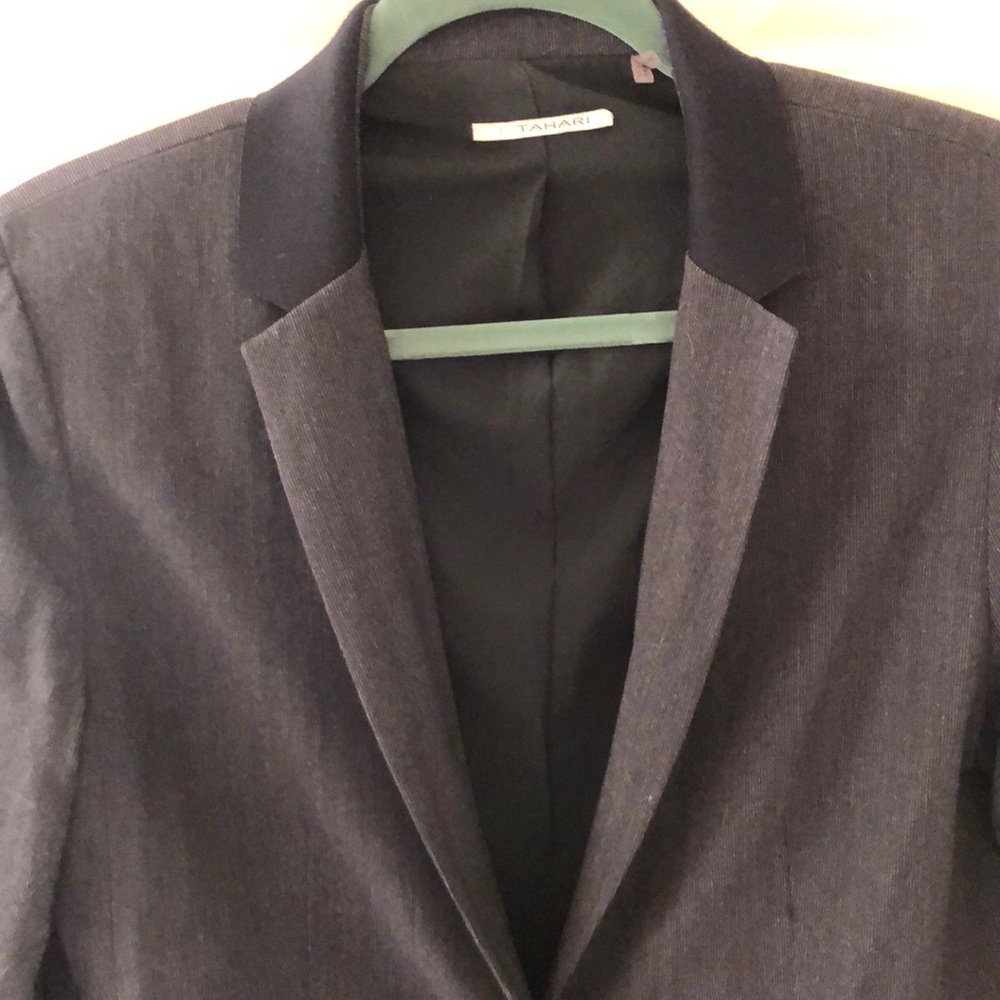 Tahari blazer - siZe 12 - professional
